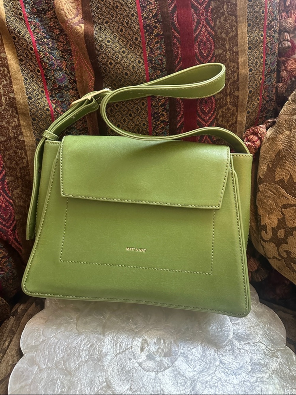 SALE! Matt & Nat Vegan Matcha Green from recycled water bottles Shoulder Bag